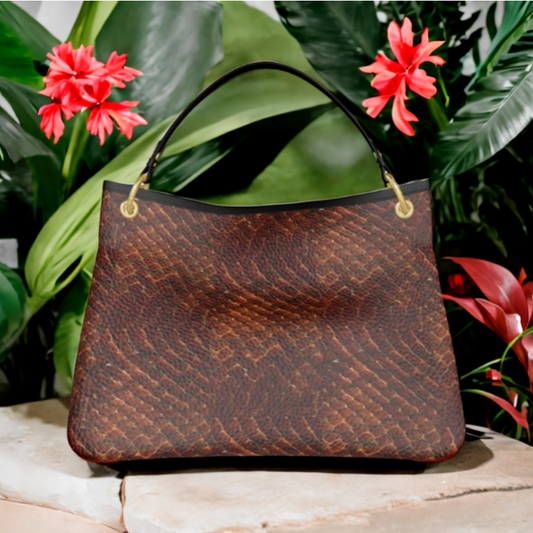 “Castaneus” leather handbag